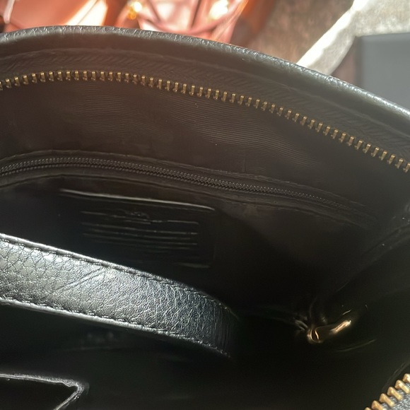 Coach Crossbody File Bag Black - Picture 3 of 11